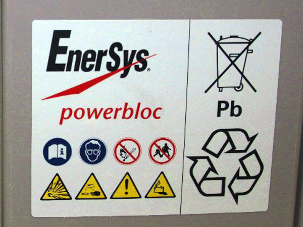 Batterie-acido-libero-sedie-rotelle-lombardia